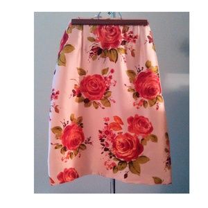NWT Banana Republic Skirt Size 12 Floral Silk